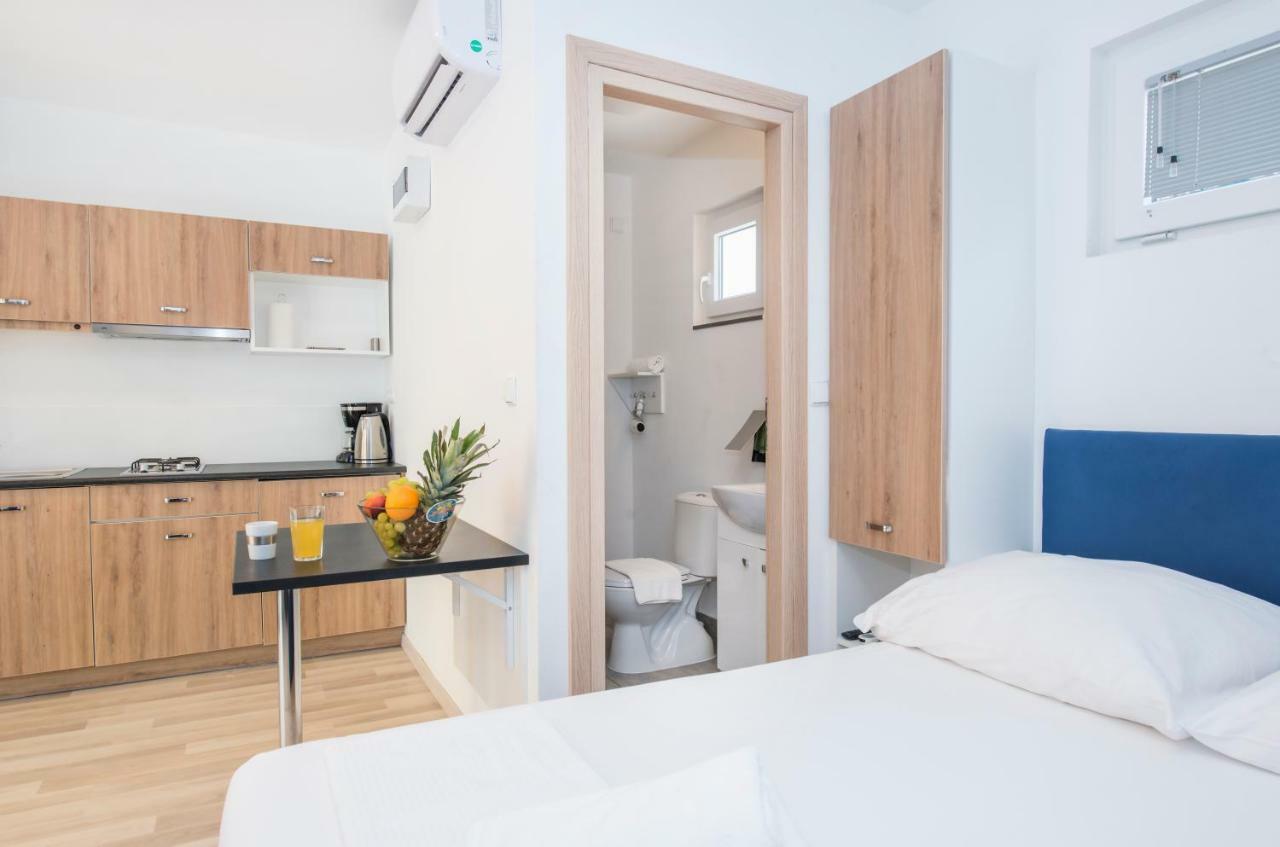 Mediteran Travel Mobile Homes Galeb Omis Ngoại thất bức ảnh