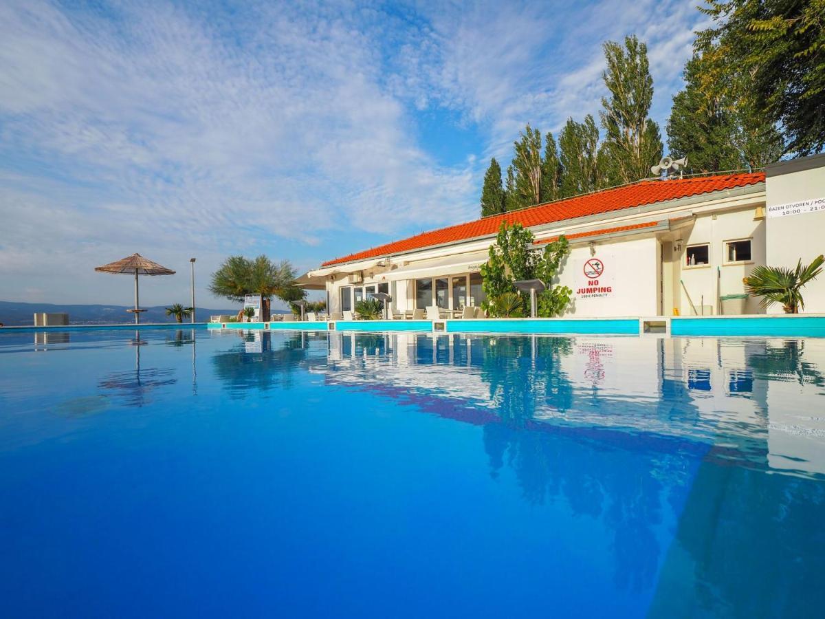 Mediteran Travel Mobile Homes Galeb Omis Ngoại thất bức ảnh