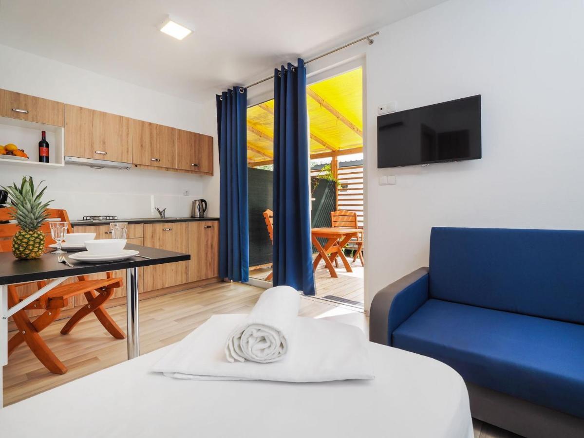 Mediteran Travel Mobile Homes Galeb Omis Ngoại thất bức ảnh