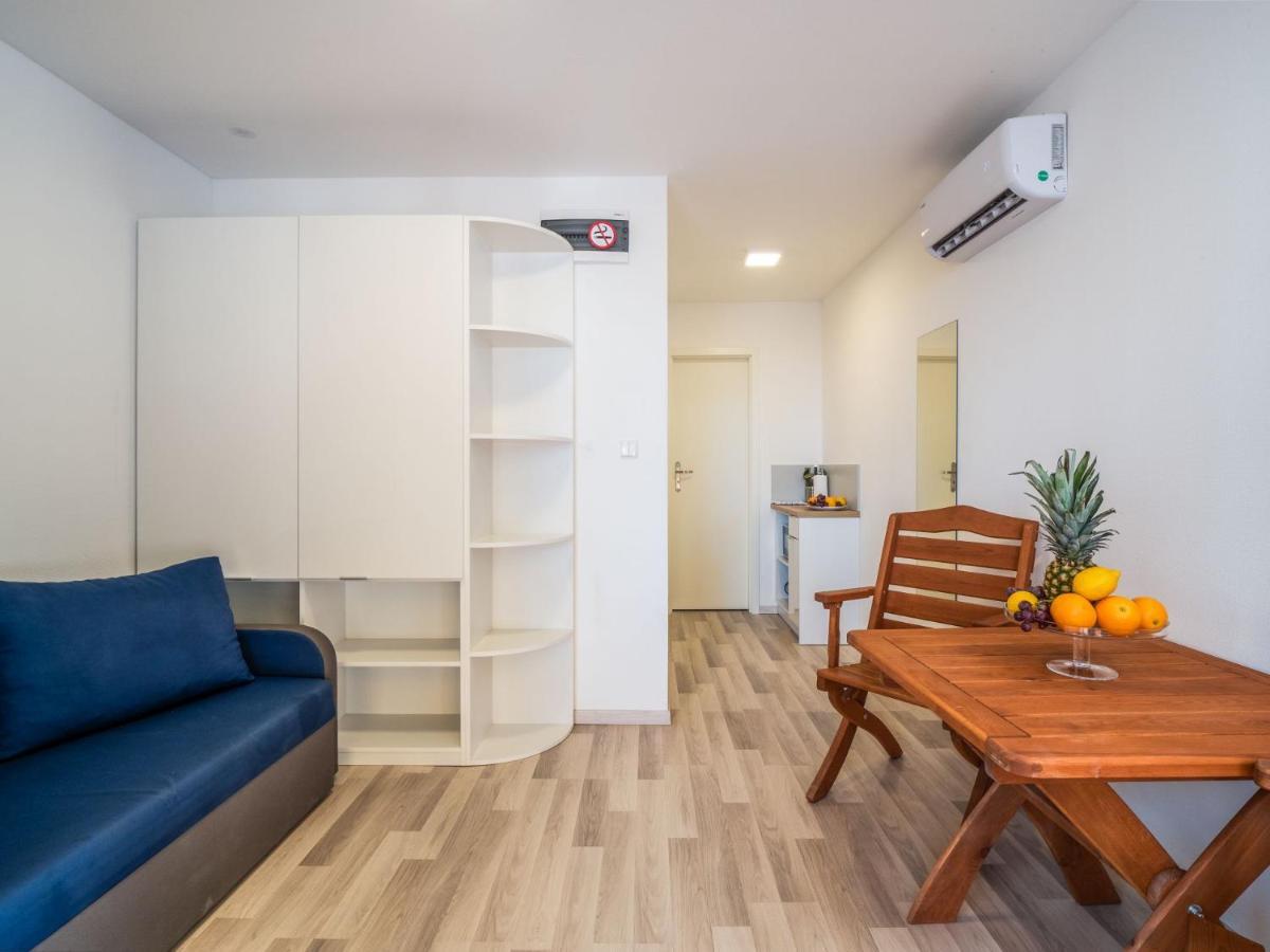 Mediteran Travel Mobile Homes Galeb Omis Ngoại thất bức ảnh